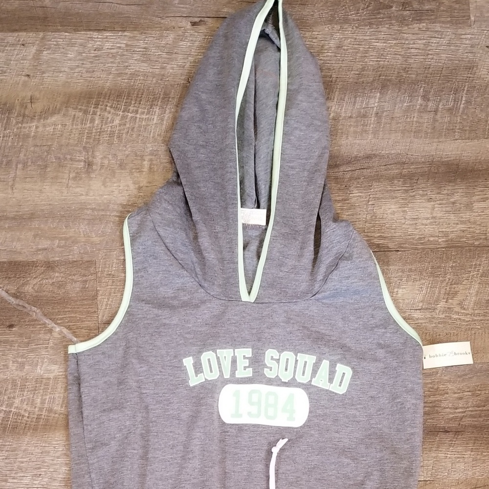 Hooded jumpsuit shorts